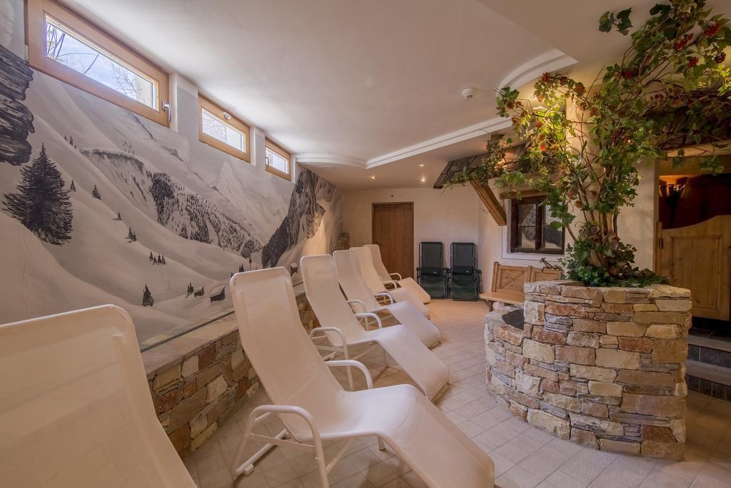 Hotel Garni Chasa Nova Замнаун Экстерьер фото