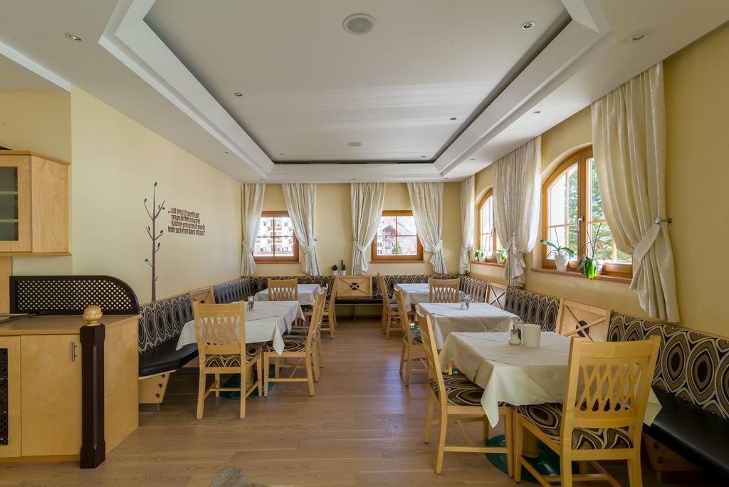 Hotel Garni Chasa Nova Замнаун Экстерьер фото